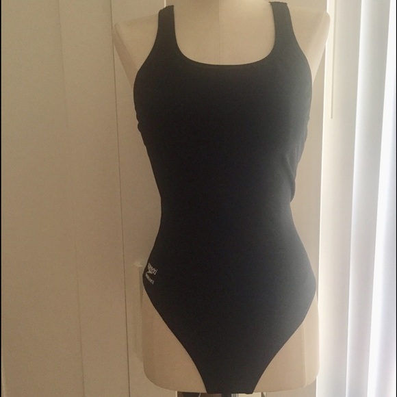 Speedo Endurance swimming suit worn in good cond. - Picture 3 of 8